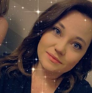 Meet your Posher, Tessa